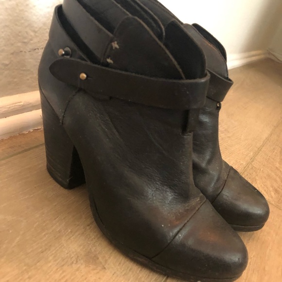 Rag and Bone short heeled boot! - Picture 4 of 5